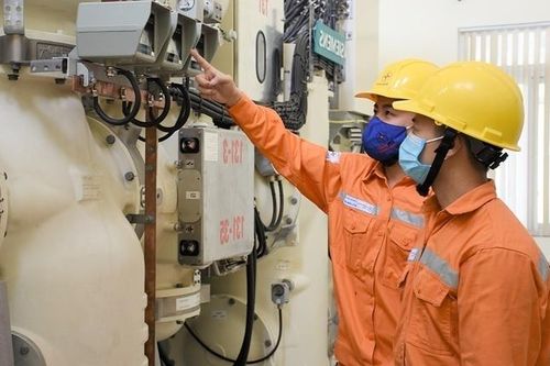Khi nào EVN phải điều chỉnh giảm giá điện?