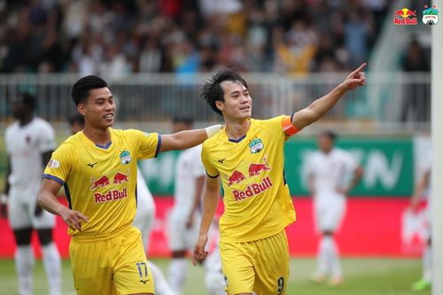 Bảng xếp hạng V-League 2022 mới nhất: Bình Định áp sát HAGL