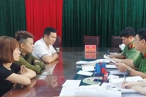 Triệt phá đường dây mua bán giấy khám sức khỏe giả, thu giữ cả ma túy