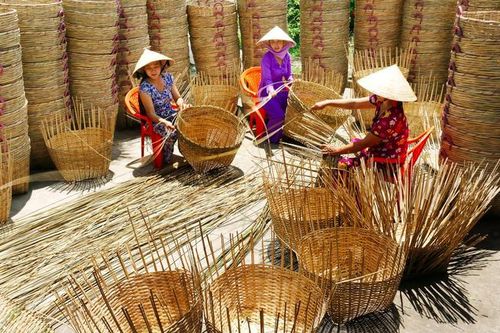 Cần làm gì để tăng cường liên kết phát triển cụm công nghiệp làng nghề ở Việt Nam?