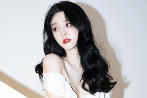 Lại tranh cãi về Phạm Băng Băng