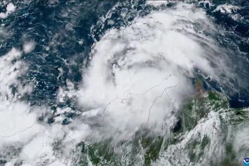 Bão Julia đổ bộ Nicaragua