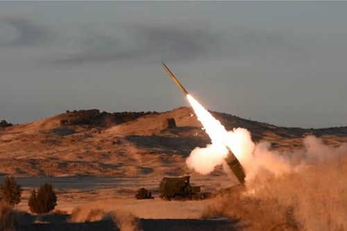 Mỹ cung cấp cho Ukraine tên lửa GMLRS tầm xa đủ sức vươn tới Crimea