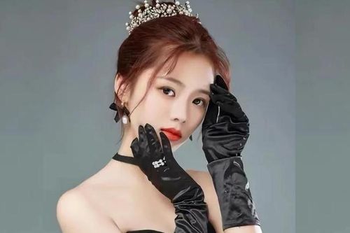 Nữ người mẫu Trung Quốc qua đời ở tuổi 23
