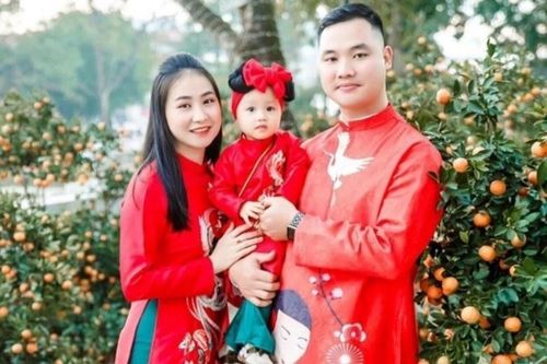 Chờ hai năm, sinh con rồi mới làm đám cưới
