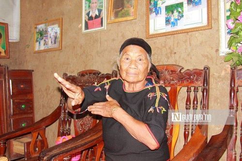 Trăn trở của nghệ nhân 'cầm trịch' đội chiêng nữ duy nhất ở Đắk Lắk