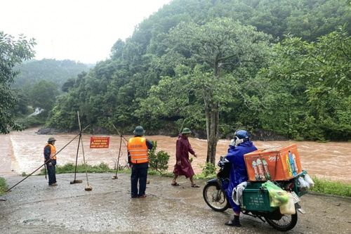 Các địa phương miền Trung: Chủ động ứng phó với mưa lũ