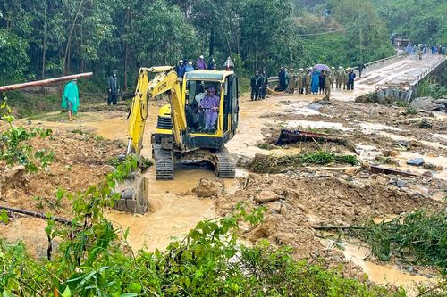 Hiện trường vụ lở núi vùi lấp nhà máy thủy điện