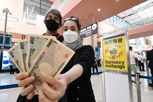 Nhật Bản 'mở bung cửa' đón du khách quốc tế, khởi động ngành du lịch 'ốm yếu' vì Covid-19