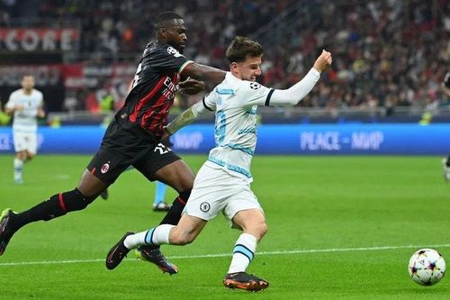 Pioli: 'Tôi hỏi trọng tài liệu Var có đang làm việc?'