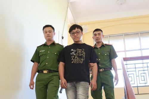 Hà Tĩnh: Khởi tố cặp vợ chồng chiếm đoạt gần 500 triệu đồng từ tài khoản ngân hàng đã bán cho người khác