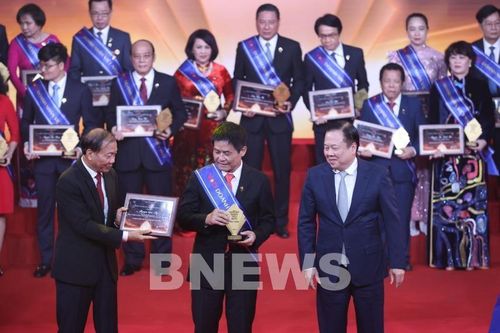 Chủ tịch Tập đoàn Vietravel nhận danh hiệu Doanh nhân Việt Nam tiêu biểu năm 2022