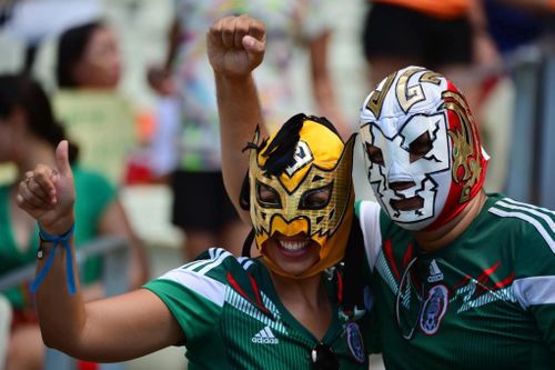 Mặt nạ cổ vũ của người hâm mộ Mexico bị cấm tại World Cup