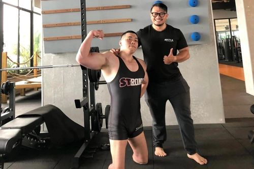 Chàng trai mất chân tìm thấy hạnh phúc nhờ lời kết bạn bất ngờ