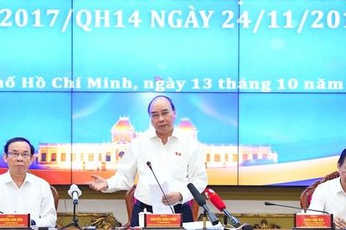Chủ tịch nước Nguyễn Xuân Phúc: Phân cấp, phân quyền mạnh mẽ hơn nữa cho TPHCM