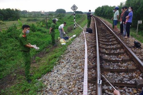 Người đàn ông chưa rõ danh tính bị tàu hỏa tông tử vong