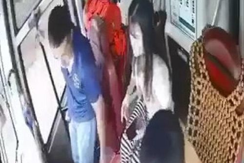 'Sàm sỡ' nữ hành khách, nhân viên nhà xe bị sa thải