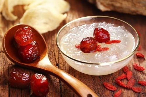 Những ai tuyệt đối không nên ăn các món bổ sung từ tổ yến?