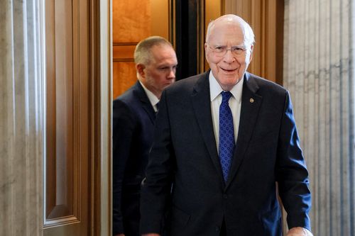 Thượng nghị sĩ Patrick Leahy nhập viện