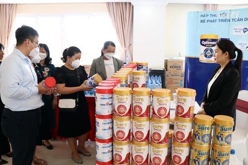 Vinamilk tập huấn truyền thông sức khỏe dinh dưỡng cho người bệnh