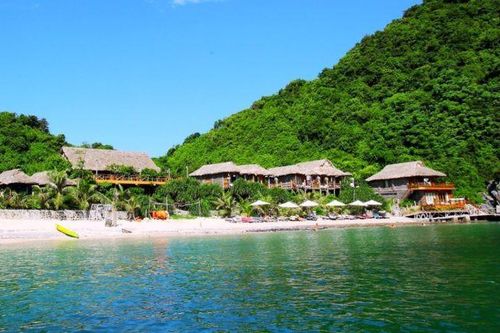 Hoãn cưỡng chế các công trình vi phạm xây dựng ở Cát Bà
