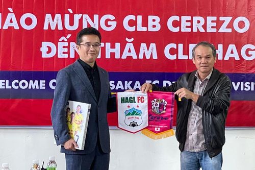Bầu Đức làm việc với đội bóng hàng đầu Nhật Bản, tiếp tục mở đường cho bóng đá Việt Nam