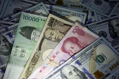 Trong tháng 9, các nền kinh tế châu Á chi 50 tỷ USD bảo vệ tỷ giá đồng nội tệ