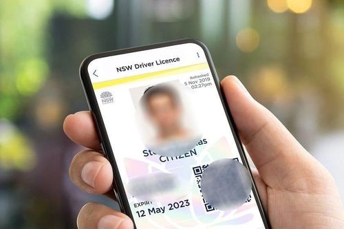 Sự tiện lợi và chống gian lận khi dùng bằng lái xe điện tử ở Úc