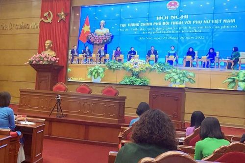 62 điểm cầu trên cả nước tham dự Hội nghị Thủ tướng Chính phủ đối thoại với Phụ nữ Việt Nam