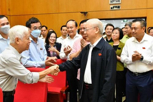 'Cuộc chiến đấu phòng, chống tham nhũng, tiêu cực vẫn đang còn tiếp diễn'