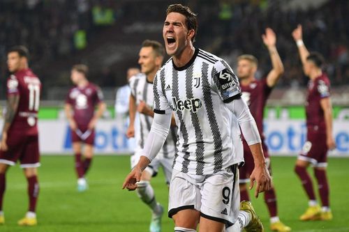 Juventus tạm thoát khủng hoảng