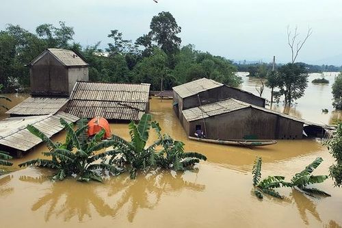 Thủ tướng Chính phủ: Tập trung khắc phục hậu quả mưa lũ, không để người dân thiếu đói, không có chỗ ở