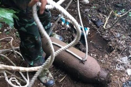Phát hiện quả bom 115kg còn nguyên ngòi nổ ở Trà Vinh