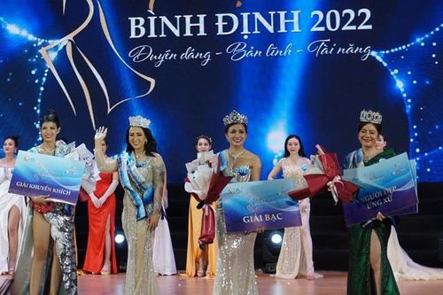 20 thí sinh xuất sắc thi chung kết 'Tỏa sáng vẻ đẹp phụ nữ Bình Định'