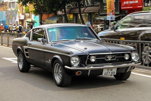 Chi tiết Ford Mustang GT Fastback đời 1967 tại TP.HCM