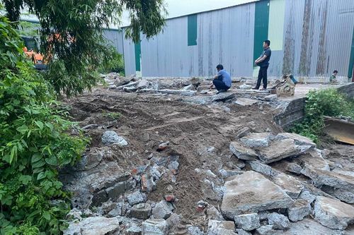 Cương quyết 'xử trảm' công trình vi phạm luật đê điều ở huyện Thường Tín