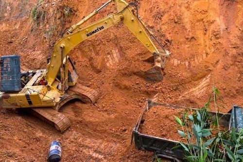 Thừa Thiên Huế 'đóng' Quốc lộ 49A để khắc phục sạt lở