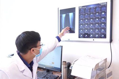 Bệnh nhân đầu tiên ở Việt Nam điều trị ung thư xương bằng ni tơ lỏng hồi phục thần kỳ
