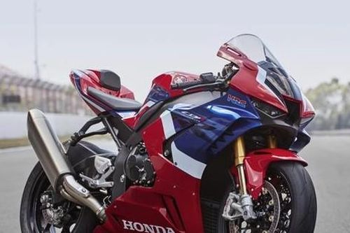 Triệu hồi hàng loạt mô tô Honda do lỗi chết máy