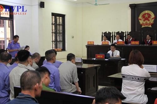 Tuấn 'tồ' cùng 15 đồng phạm hầu tòa với nhiều tội danh