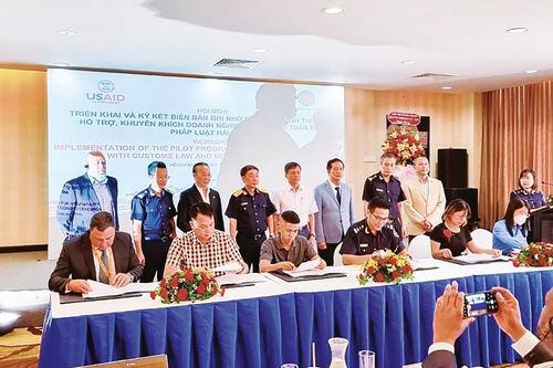 Cục Hải quan TP. Hồ Chí Minh quyết liệt xử lý thu hồi nợ thuế