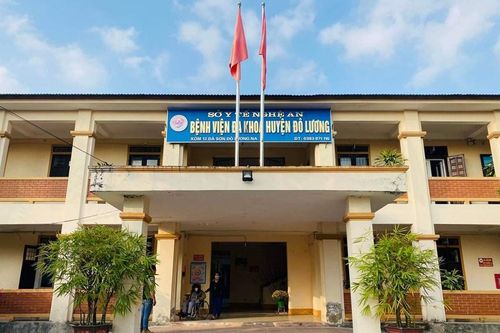 Hai mẹ con sản phụ tử vong ở bệnh viện huyện