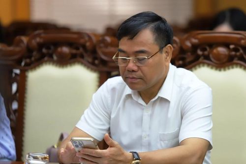 Cảnh cáo, cho thôi tham gia Ban Chấp hành Đảng bộ tỉnh Hà Tĩnh đối với ông Phạm Đăng Nhật