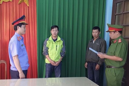 Bắt nguyên cán bộ Công an lừa đảo chiếm đoạt hàng tỷ đồng