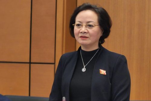 Bộ trưởng Nội vụ phân tích tình trạng gần 40.000 công chức, viên chức thôi việc