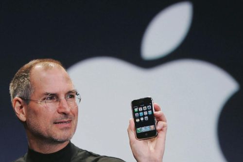 Động lực thúc đẩy Jobs và các cộng sự làm ra chiếc iPhone