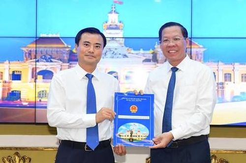 Phê chuẩn kết quả bầu Phó Chủ tịch UBND TPHCM đối với đồng chí Bùi Xuân Cường