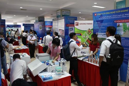 Nhiều giải pháp công nghệ tại Techmart Y tế và Chăm sóc sức khỏe cộng đồng