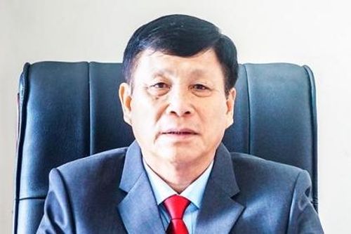 Cách tất cả chức vụ trong Đảng đối với hai nguyên lãnh đạo huyện Cam Lâm, Khánh Hòa