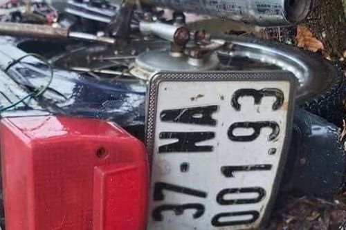 Xác minh tài xế xe bán tải bỏ chạy sau tai nạn ở thành phố Vinh